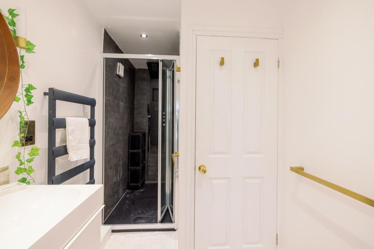 Near Excel, Stratford And Canary Wharf Casa vacanze